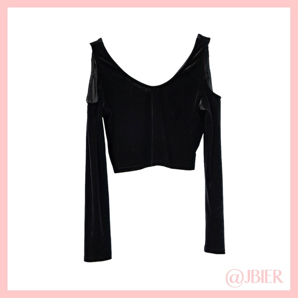 Promesa and Solemio Skirt Set in Black - Picture 2 of 3